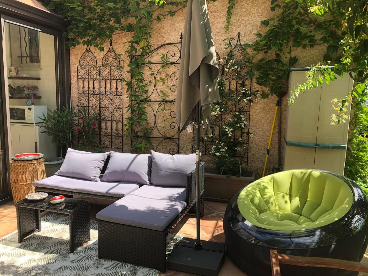 Logement Zen Sur La Colline Aux Mimosas 耶尔 外观 照片